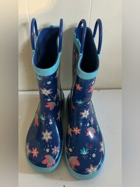 Girls Navy Floral Rain Boots with Light Blue Trim